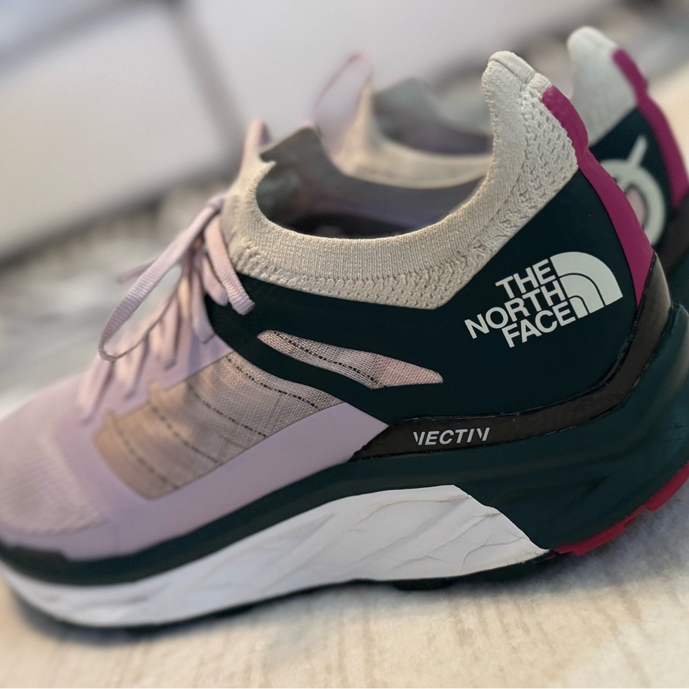 The North Face Running Shoe Flight Vectiv  Purple Sneaker Size Women’s 9.5